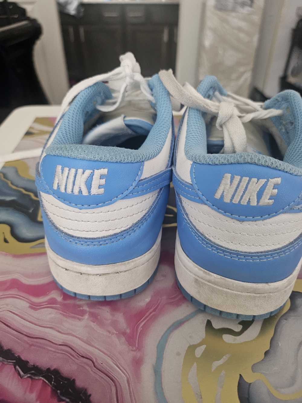 Nike Women White and Blue Low-Top Sneakers - Picture 2 of 3